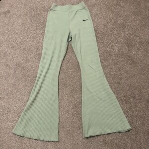 Nike Ribbed Mint Flare Pants XS